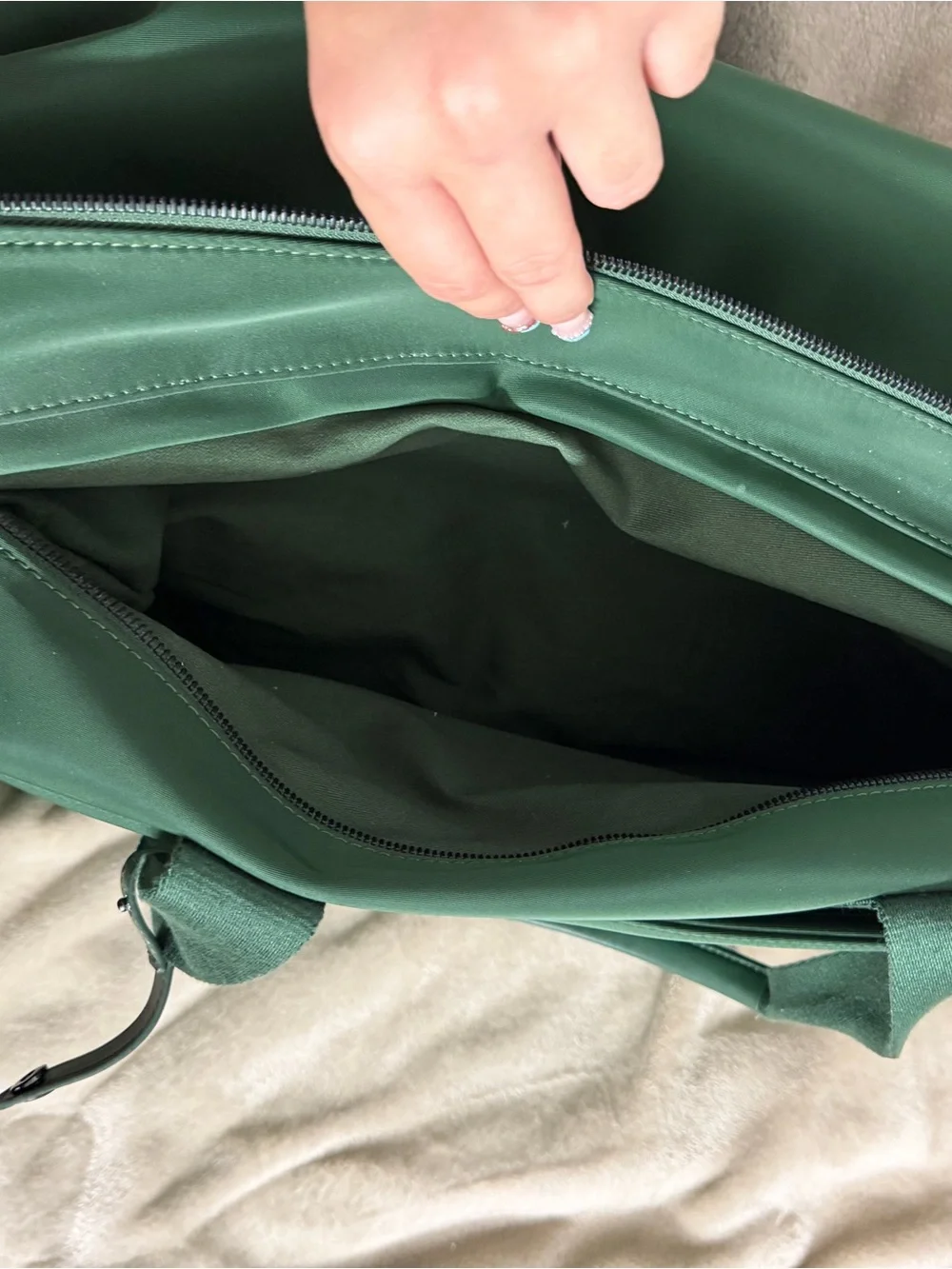 Monos Metro Weekend Bag - Juniper Green